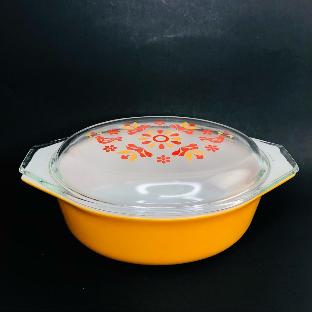 VTG Pyrex Orange 1 1/2 QT Oval Casserole Friendship Birds Clear Lid Autumn Fall